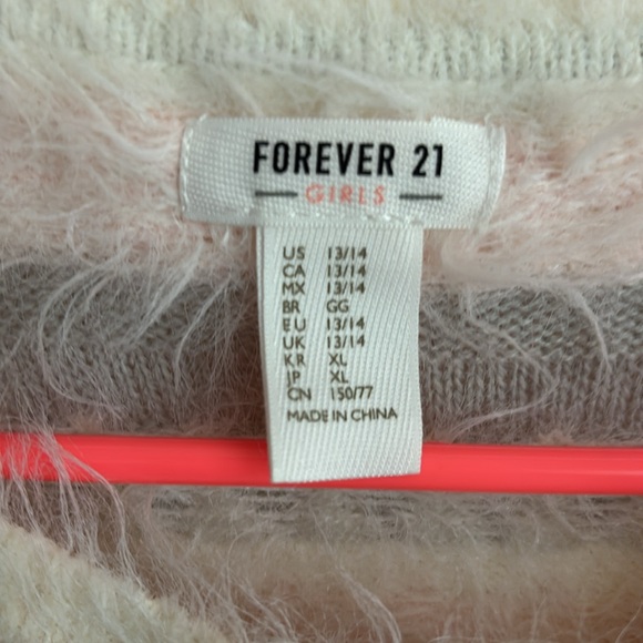 Pink and white and gray sweater - Picture 2 of 3